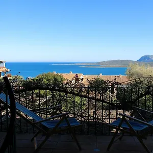 Casa Vacanze Il Corbezzolo - Golfo Di Marinella Appartamento
